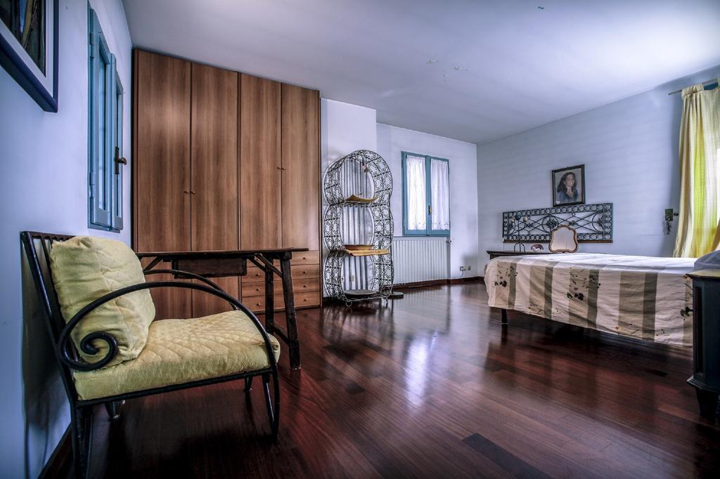 Agriturismo Il Mirabile Panzió Trescore Balneario Szoba fotó