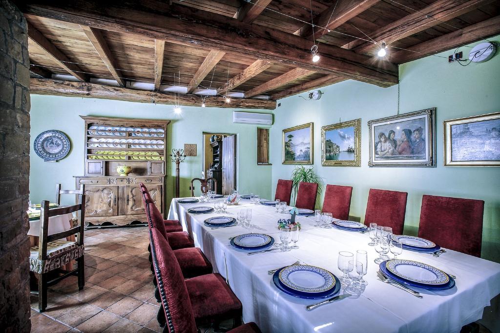 Agriturismo Il Mirabile Panzió Trescore Balneario Kültér fotó